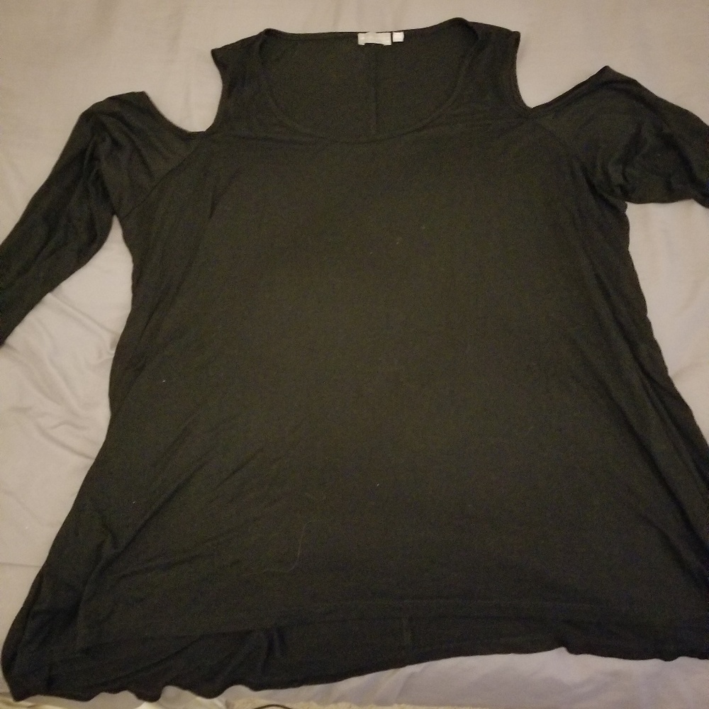 Black cold shoulder top.